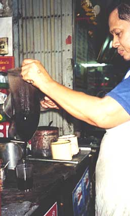 thai coffee preparation step 4