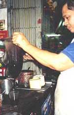 Thai coffee preparation step 4