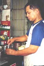 Thai coffee preparation step 5