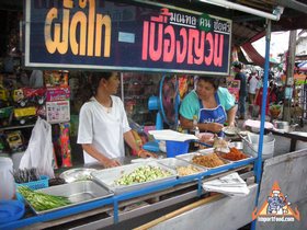 Street Vendor Video: Pad Thai