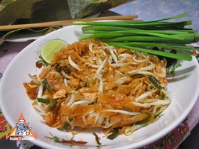 Street Vendor Video: Pad Thai
