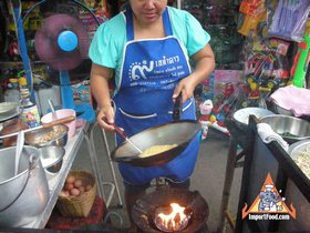 Street Vendor Video: Pad Thai