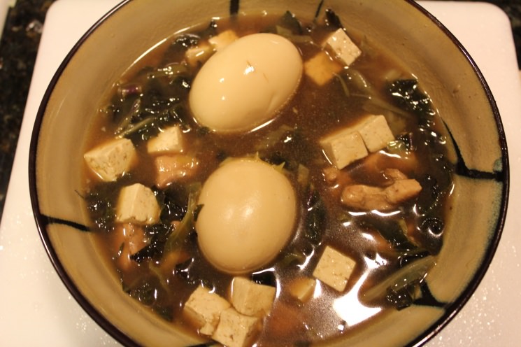 Recipe Thai Chicken and Egg Soup, 'Jabchai Yaowalak'