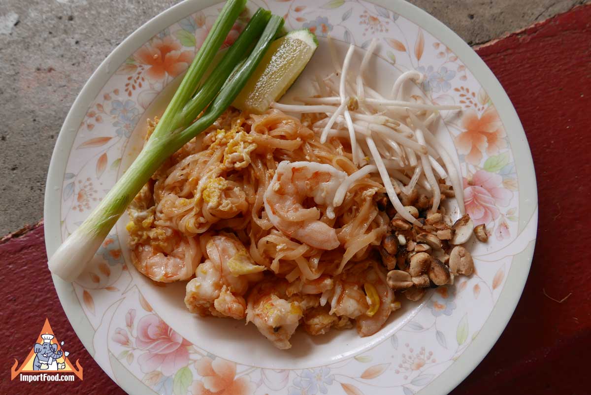 Thai Street Vendor Wok, Large (18 inch) - ImportFood