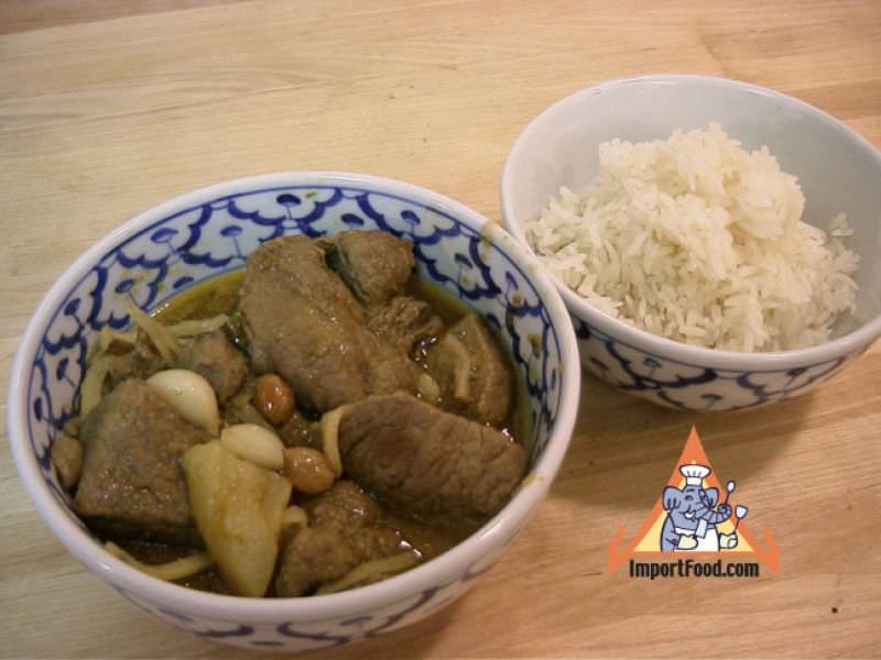 Northern Thai Pork Curry, 'Gaeng Hanglay'