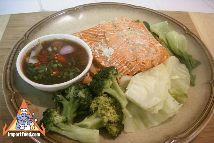 Recipe Steamed Fresh Fish and Vegetables Thai-Style with Dipping Sauce