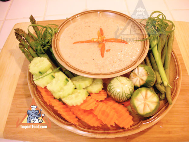 Vegetables with Spicy Yellow Bean Sauce Dip, 'Tao Jeeow Lon'