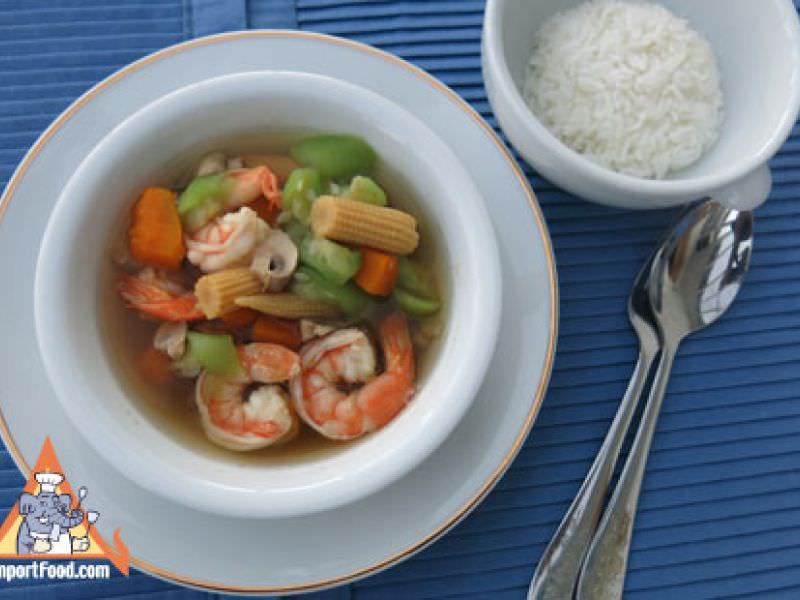 Thai Vegetable Soup, 'Kaeng Liang'