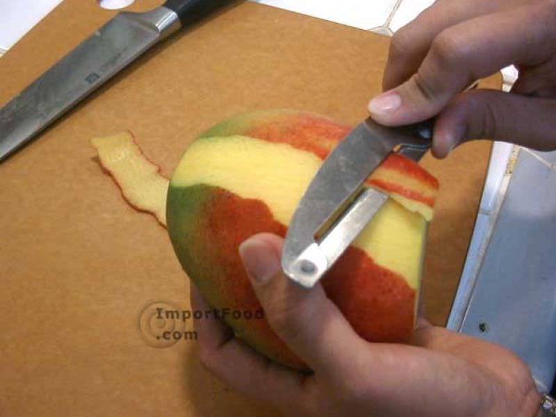 How to Peel and Slice Fresh Mango
