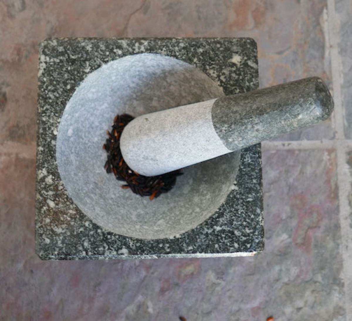 7 Inch Thai Granite Mortar and Pestle - ImportFood