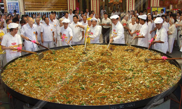 Giant Vegetarian Pad Mee, Prepared in Chon Buri Thailand