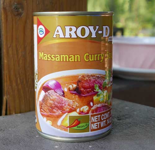 Ready-made Massaman Soup, 16 oz can