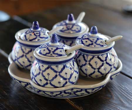 Ceramic, traditional condiment set