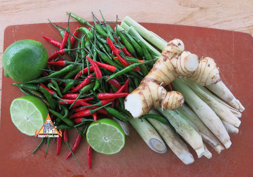Fresh Thai produce kit
