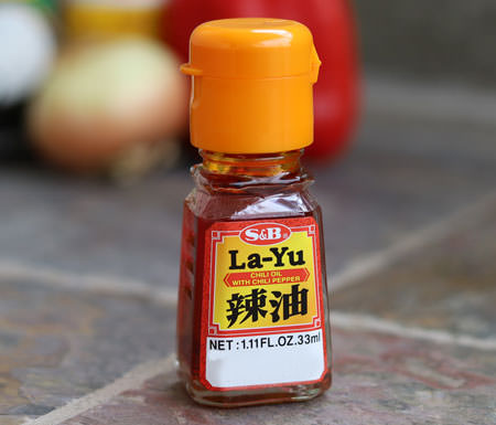 La-Yu chili oil with chili pepper