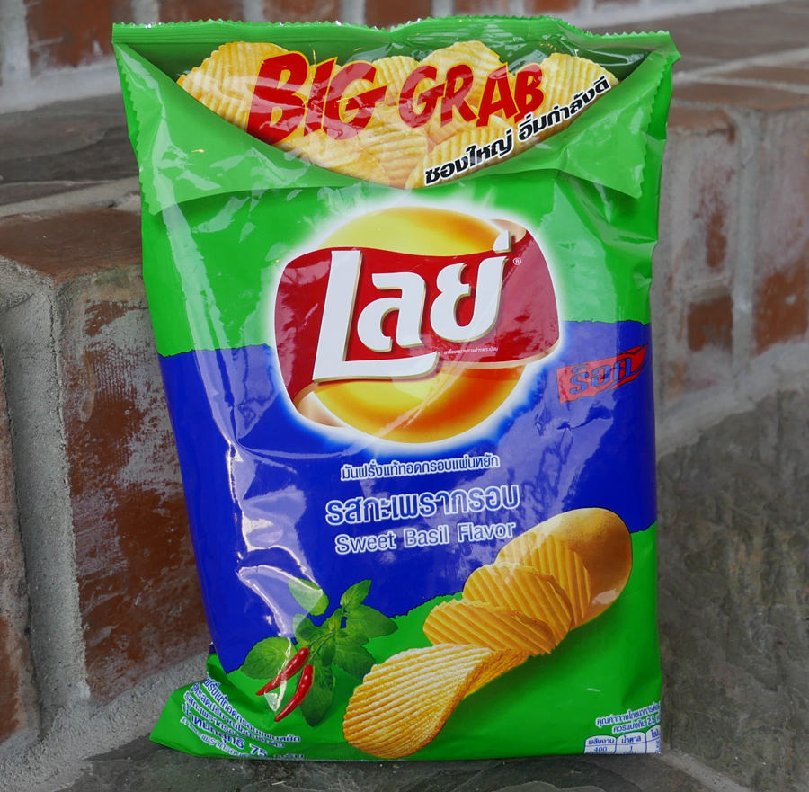 Thai Lays Potato Chips, Sweet Basil Flavor, 75 gram - ImportFood