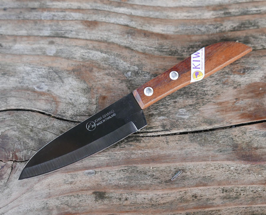 11 knife, Kiwi, sharp-point, wood handle - ImportFood
