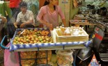 Thai Street Vendor Prepares Fresh Tangerine Juice, Nam Som