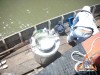 selling-ice-cream-on-a-river-boar-in-thailand-04.jpg