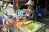 thai-fruit-vendor-3l.jpg